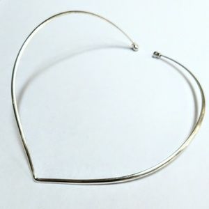 Silver neck bangle